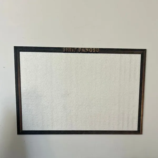 Yapışkanlı Keçe Sınıf Panosu